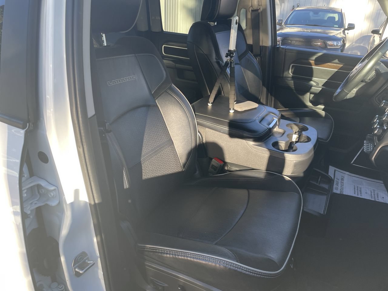 Used 2024 RAM 2500 Laramie w/ Safety Group AWD/4WD image 24