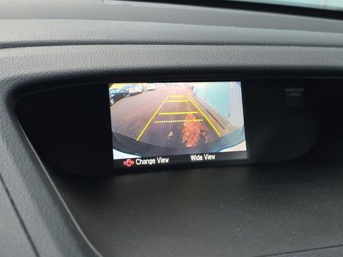 Used 2014 Honda CR-V LX image 17