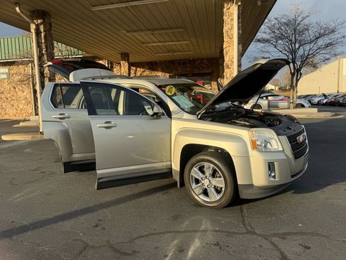 Used 2014 GMC Terrain SLT w/ LPO, Protection Package image 8