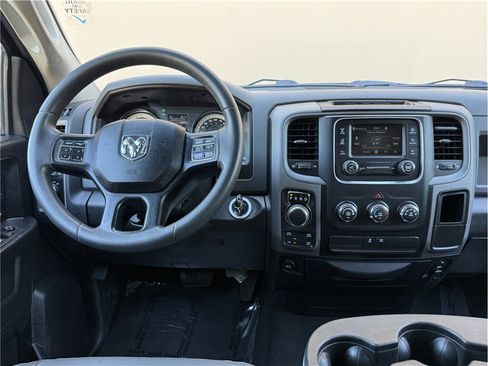 Used 2018 RAM 1500 Express w/ Black Ram 1500 Express Group AWD/4WD image 15