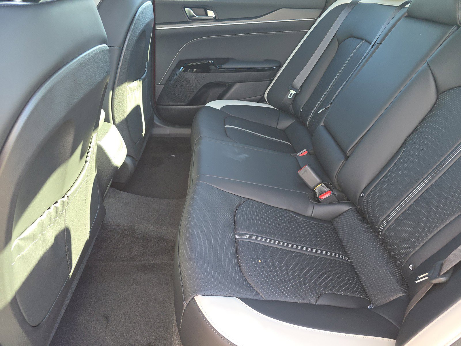 New 2026 Kia K5 GT-Line FWD image 9