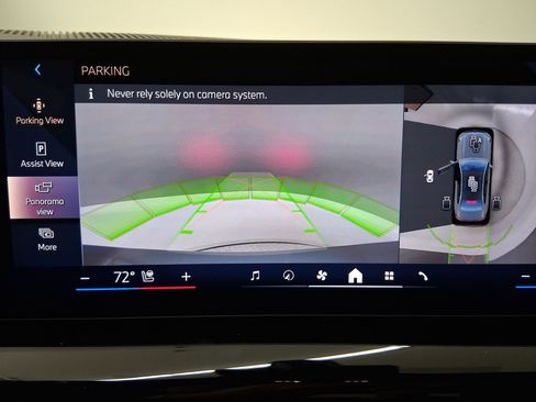 New 2026 BMW i5 eDrive40 w/ M Sport Package image 29