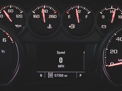 Used 2021 Chevrolet Silverado 1500 Custom image 8