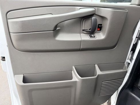 Used 2014 Chevrolet Express 3500 LT w/ LT Preferred Equipment Group image 13