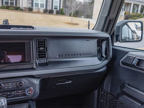 Used 2023 Ford Bronco 4-Door image 27