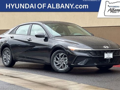 New 2026 Hyundai Elantra Blue image 1