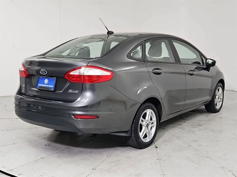 Used 2019 Ford Fiesta SE w/ Cold Weather Package image 6