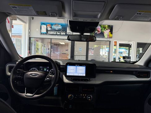 Used 2022 Ford Maverick XLT image 27