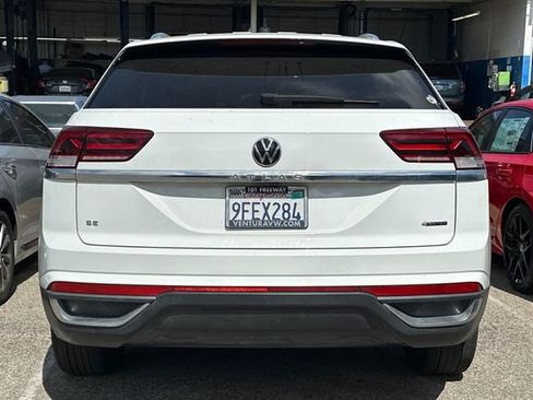 Used 2023 Volkswagen Atlas Cross Sport SE AWD/4WD image 6