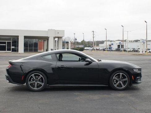 Used 2024 Ford Mustang Premium image 15