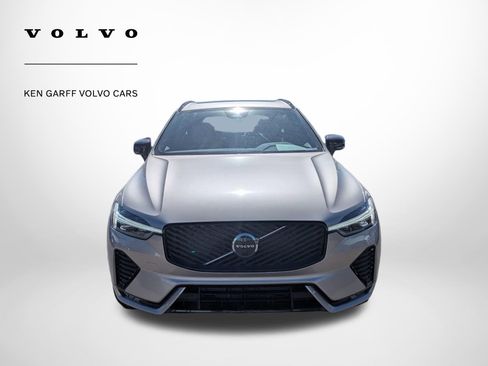 New 2026 Volvo XC60 B5 Plus w/ Protection Package Premier image 9
