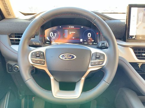 New 2026 Ford Explorer Active w/ Active Comfort Package image 29