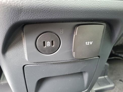 New 2025 Ford Explorer Active w/ Active Comfort Package image 38