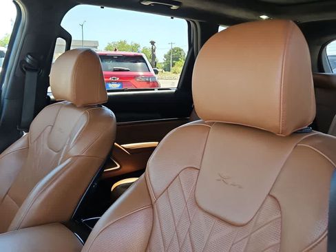 Used 2023 Kia Telluride SX Prestige X-Pro AWD/4WD image 15