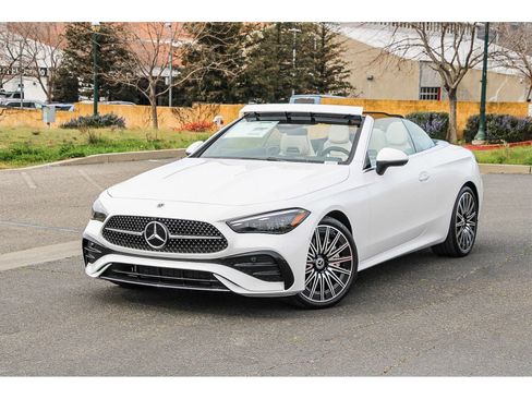 New 2026 Mercedes-Benz CLE 450 4MATIC Cabriolet image 12