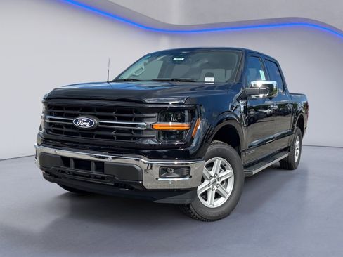 New 2025 Ford F150 XLT w/ Equipment Group 302A MID image 2