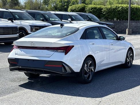 New 2026 Hyundai Elantra Limited w/ Cargo Package FWD image 13