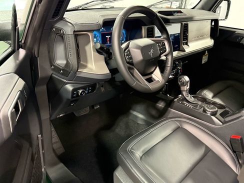 New 2025 Ford Bronco Outer Banks AWD/4WD image 10