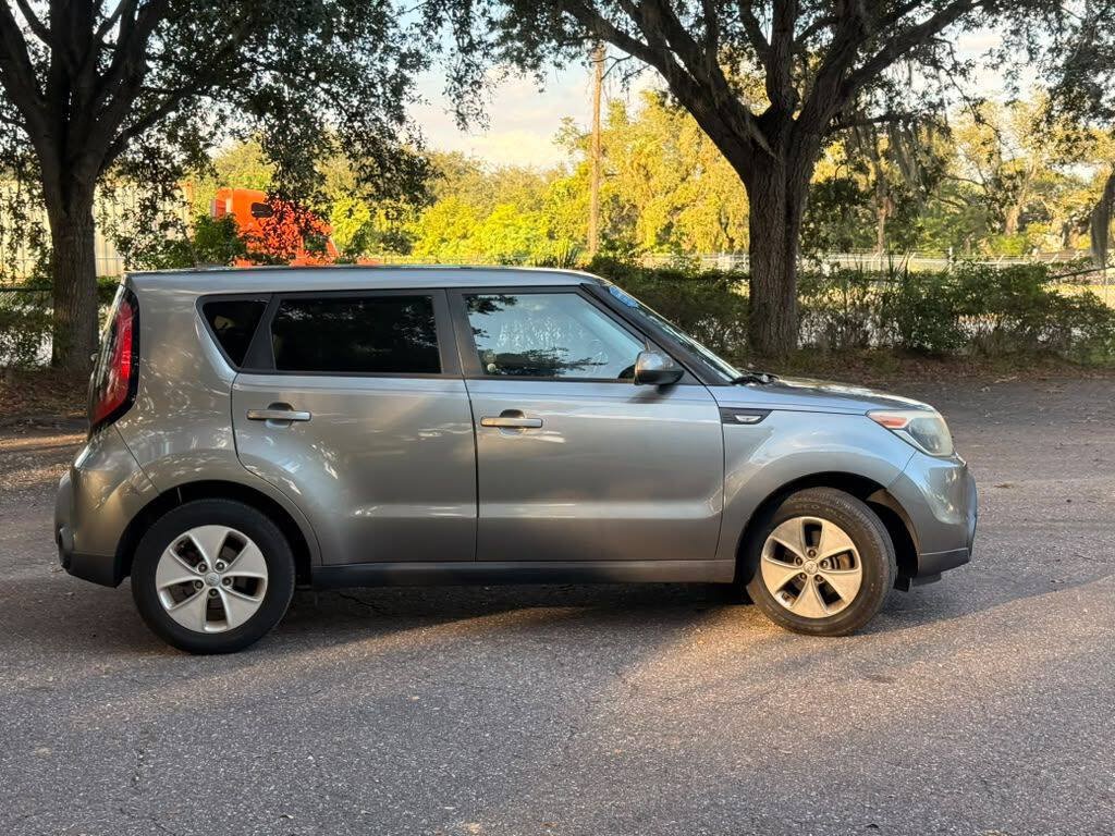 Used 2014 Kia Soul FWD image 4