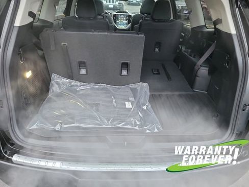 New 2026 Subaru Ascent Limited image 18