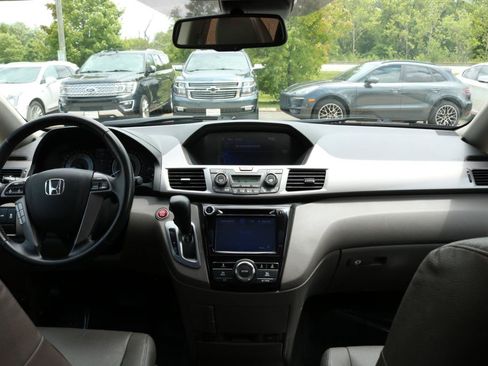 Used 2016 Honda Odyssey EX-L image 43