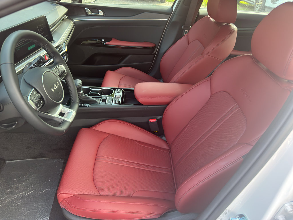 New 2026 Kia K5 GT-Line w/ GT-Line Premium Package FWD image 9