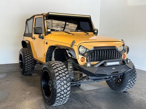 Used 2013 Jeep Wrangler Sport AWD/4WD image 3