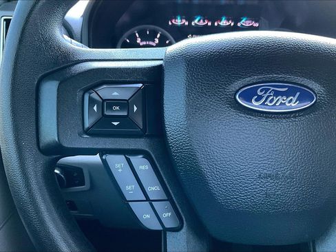 Used 2019 Ford F250 XLT w/ XLT Value Package image 17