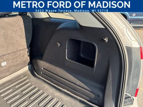 Used 2014 Ford Edge SEL w/ Equipment Group 205A AWD/4WD image 34