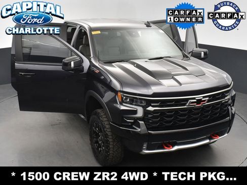 Used 2022 Chevrolet Silverado 1500 ZR2 w/ Technology Package image 29