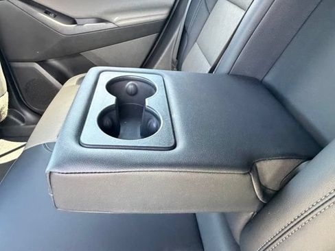 Used 2025 Chevrolet Equinox LT w/ Convenience Package II AWD/4WD image 16