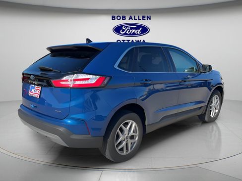 Used 2022 Ford Edge SEL w/ Convenience Package image 8