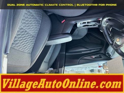 Used 2018 Chevrolet Equinox LT image 9
