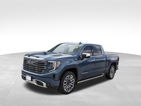 Used 2024 GMC Sierra 1500 Denali Ultimate AWD/4WD image 2