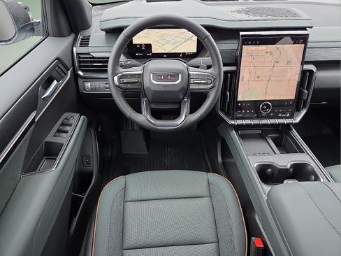 New 2026 GMC Acadia AT4 image 13