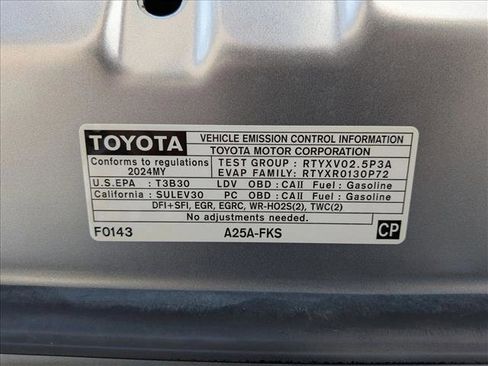 Used 2024 Toyota Camry SE FWD image 25