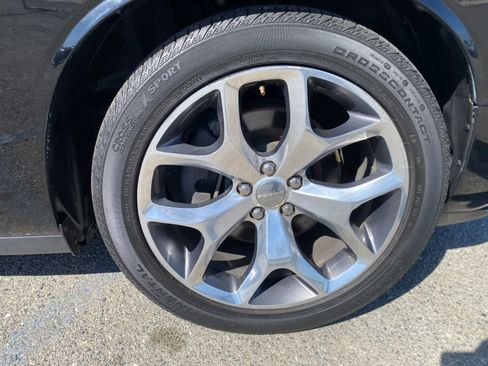 Used 2016 Dodge Challenger SXT Plus image 9