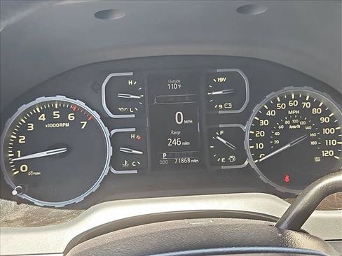 Used 2020 Toyota Tundra SR5 AWD/4WD image 12
