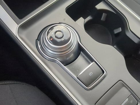 Used 2024 Ford Edge SE image 31