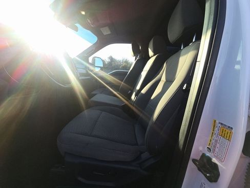 Used 2022 Ford F250 XLT w/ XLT Value Package image 3