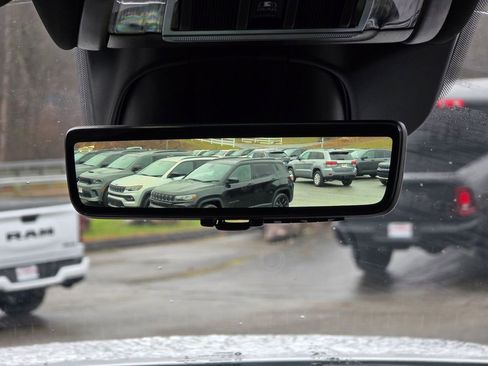 Used 2022 RAM 3500 Laramie image 10