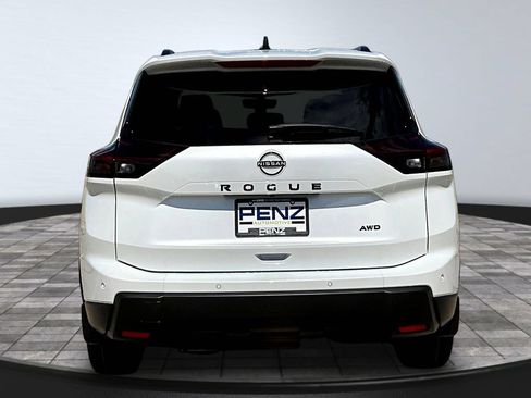 New 2026 Nissan Rogue Dark Armor AWD/4WD image 4