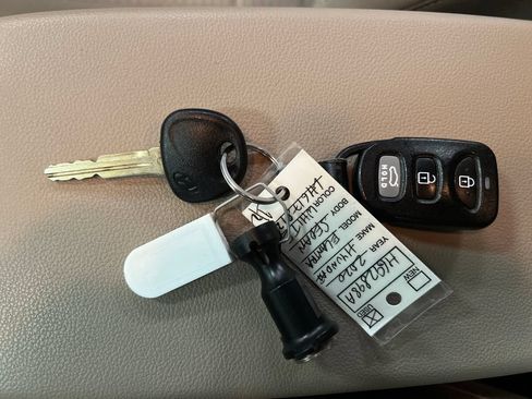 Used 2020 Hyundai Elantra SE w/ Convenience Package (C2) FWD image 32