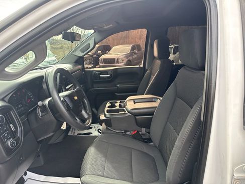 Used 2021 Chevrolet Silverado 1500 Custom image 13