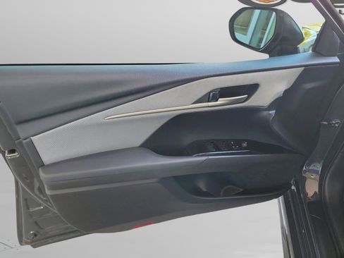 Certified 2025 Toyota Camry SE FWD image 6