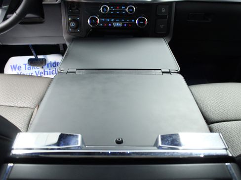 Used 2025 Ford F150 Lariat w/ Equipment Group 502A High image 21