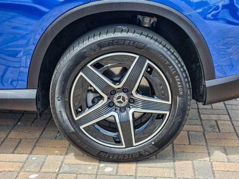 Used 2026 Mercedes-Benz GLC 300 4MATIC image 11