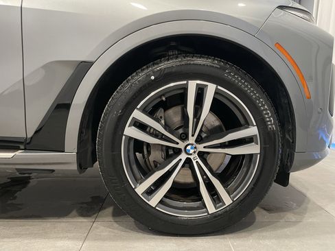 Certified 2023 BMW X7 xDrive40i w/ Executive Package image 10