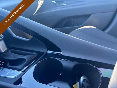 Certified 2024 Hyundai Elantra SEL w/ Convenience Package image 34