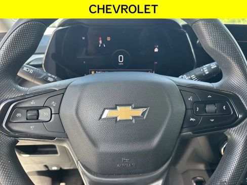 Used 2024 Chevrolet TrailBlazer LS w/ LS Convenience Package FWD image 19